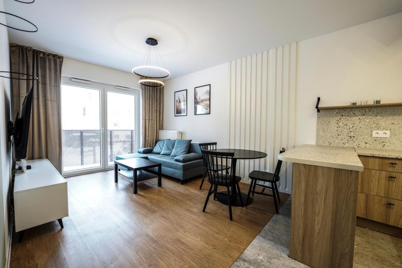 Apartament Wichrowa 6c *